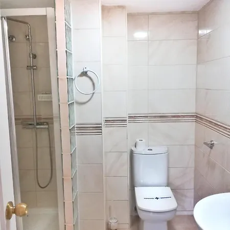 Benal Holidays Appartement *
