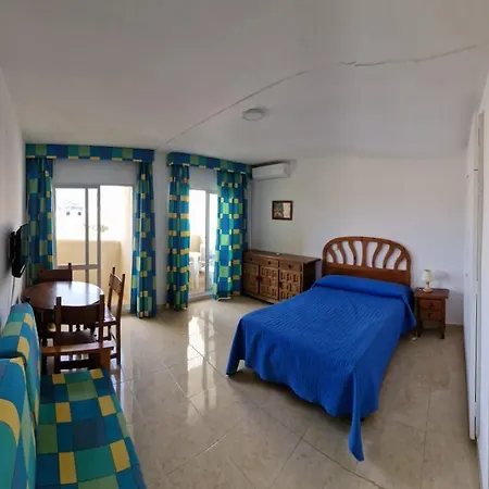 Benal Holidays Appartement *
