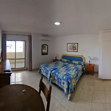 Appartement Benal Holidays *